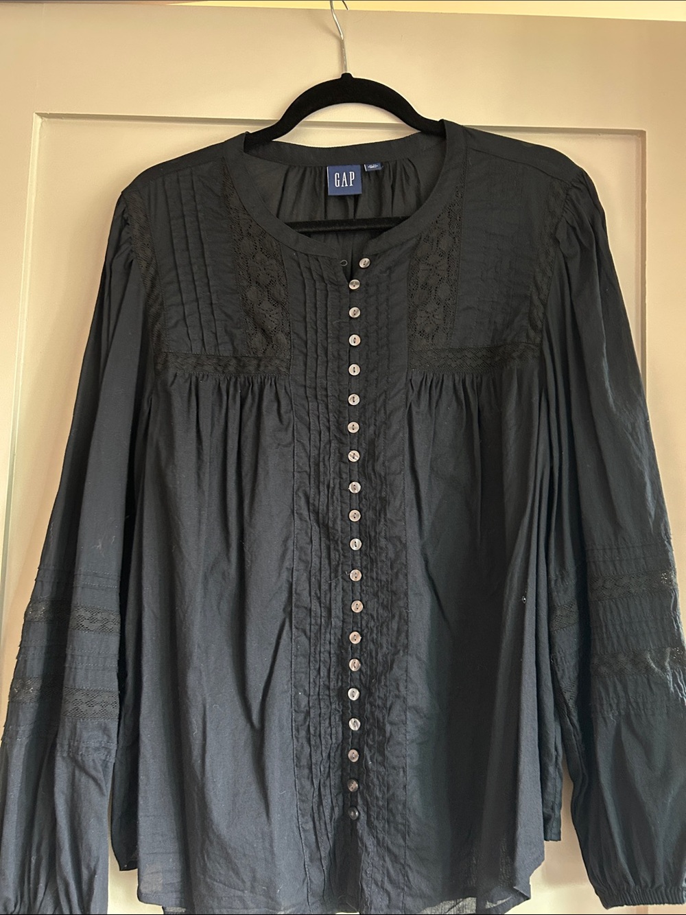 Gap Blouse size XL